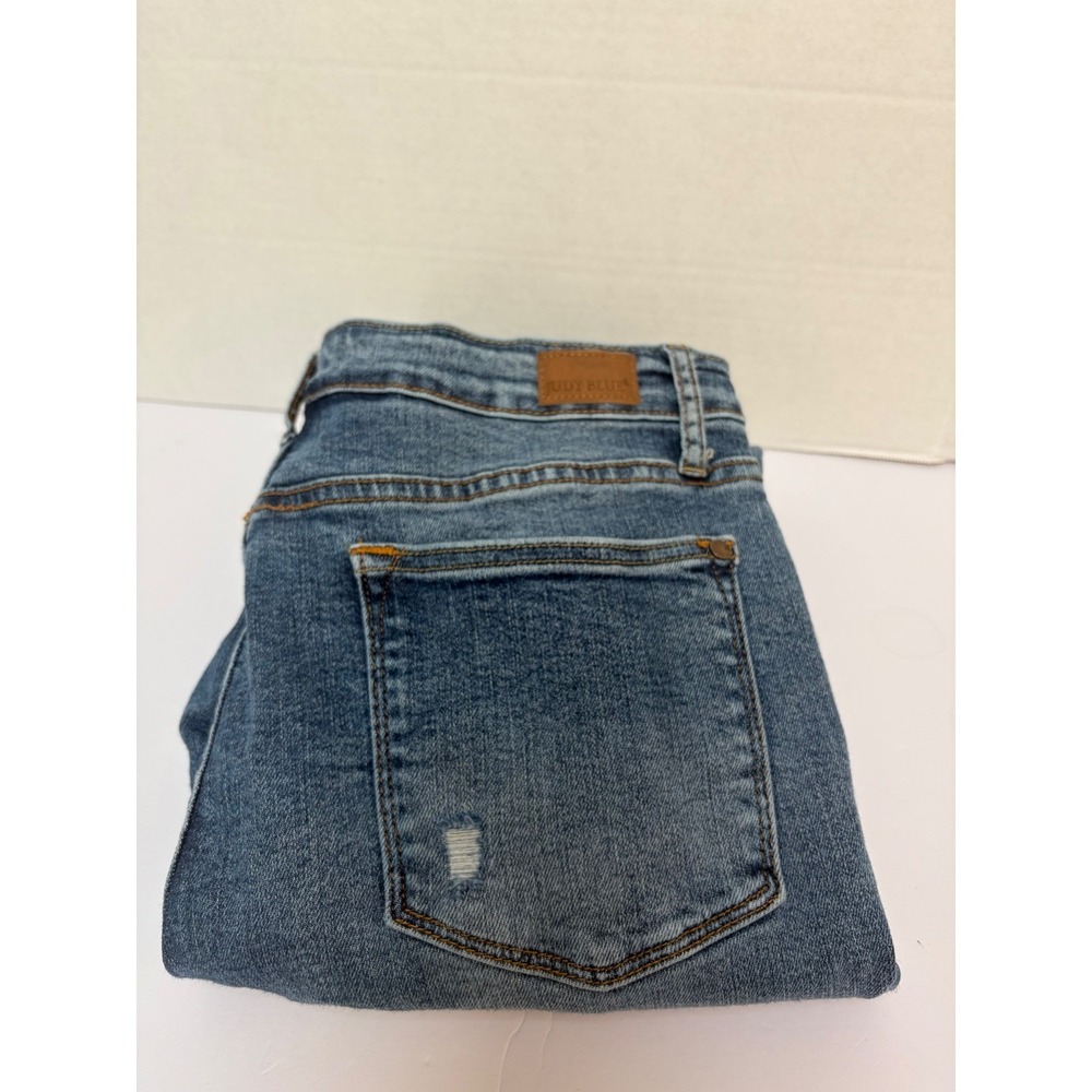 Judy Blue Slim Fit Straight Hi-Rise Distressed Jeans Size 13/31 Style #88372